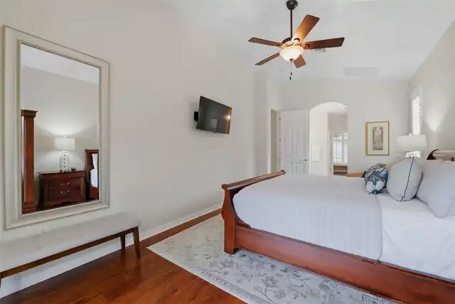 Listing Photo 13