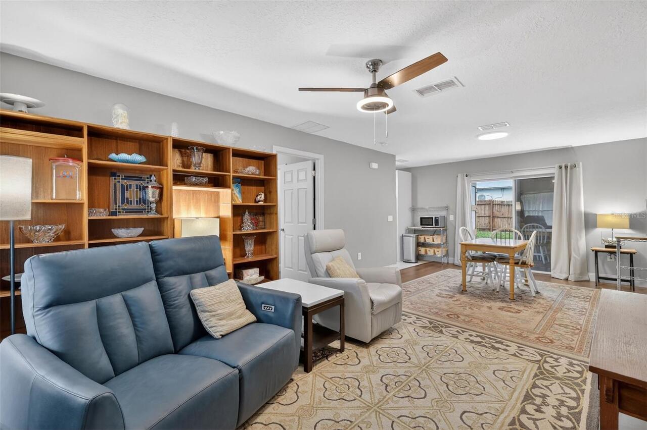 Listing Photo 10