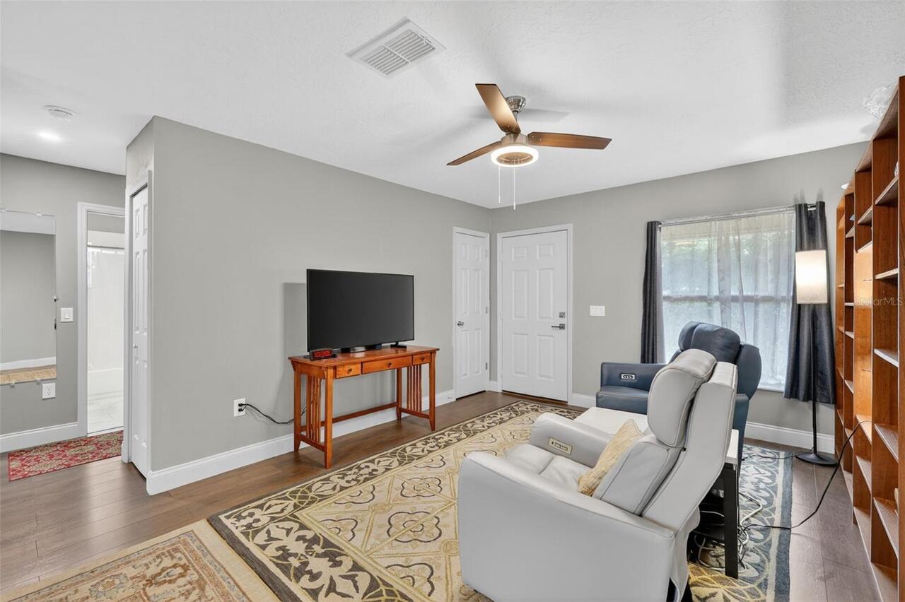 Listing Photo 13