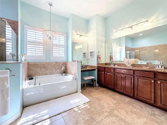 Listing Photo 23