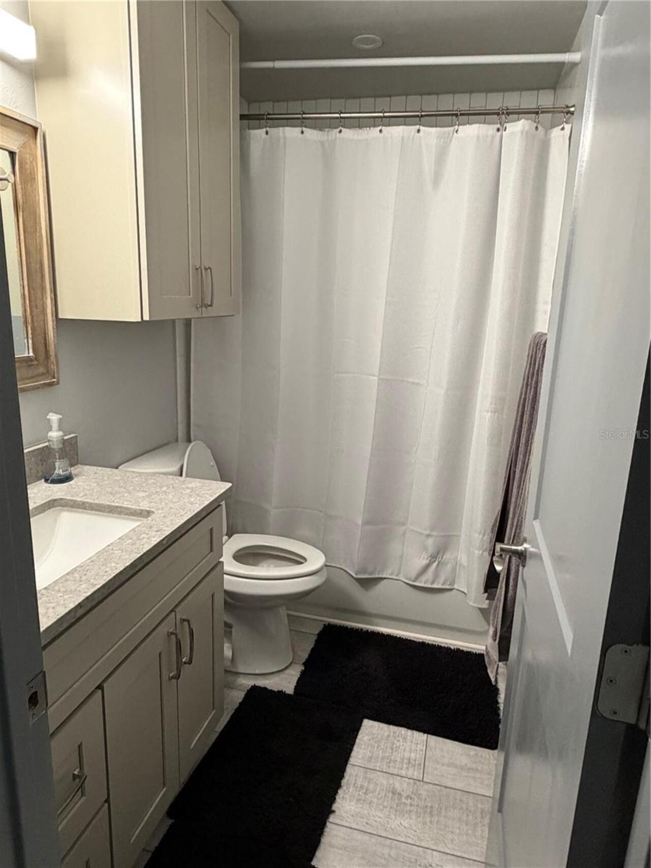 Listing Photo 11
