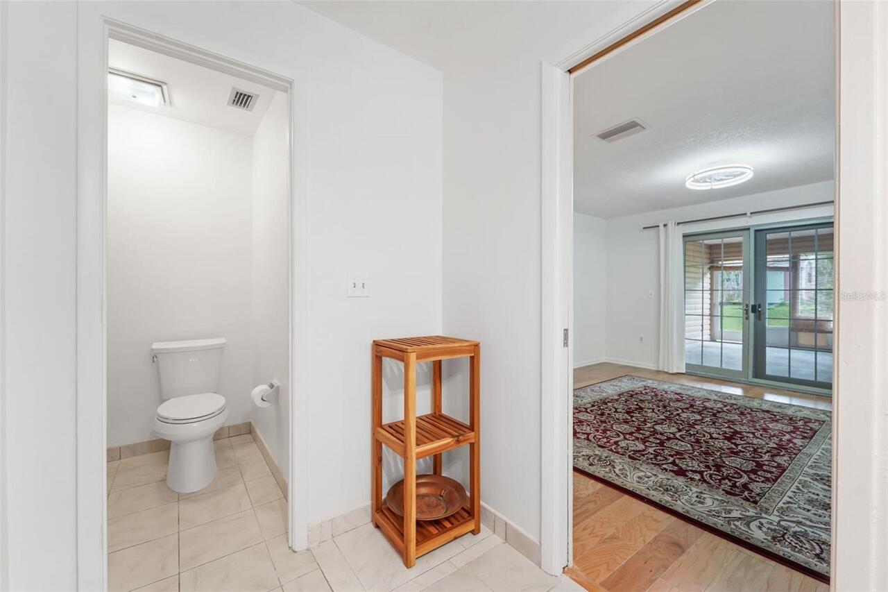 Listing Photo 14