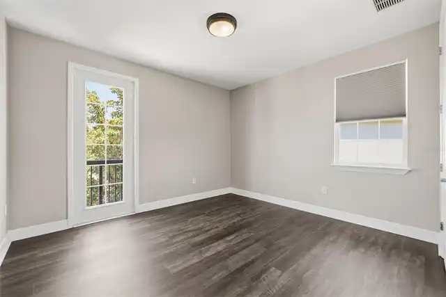 Listing Photo 33