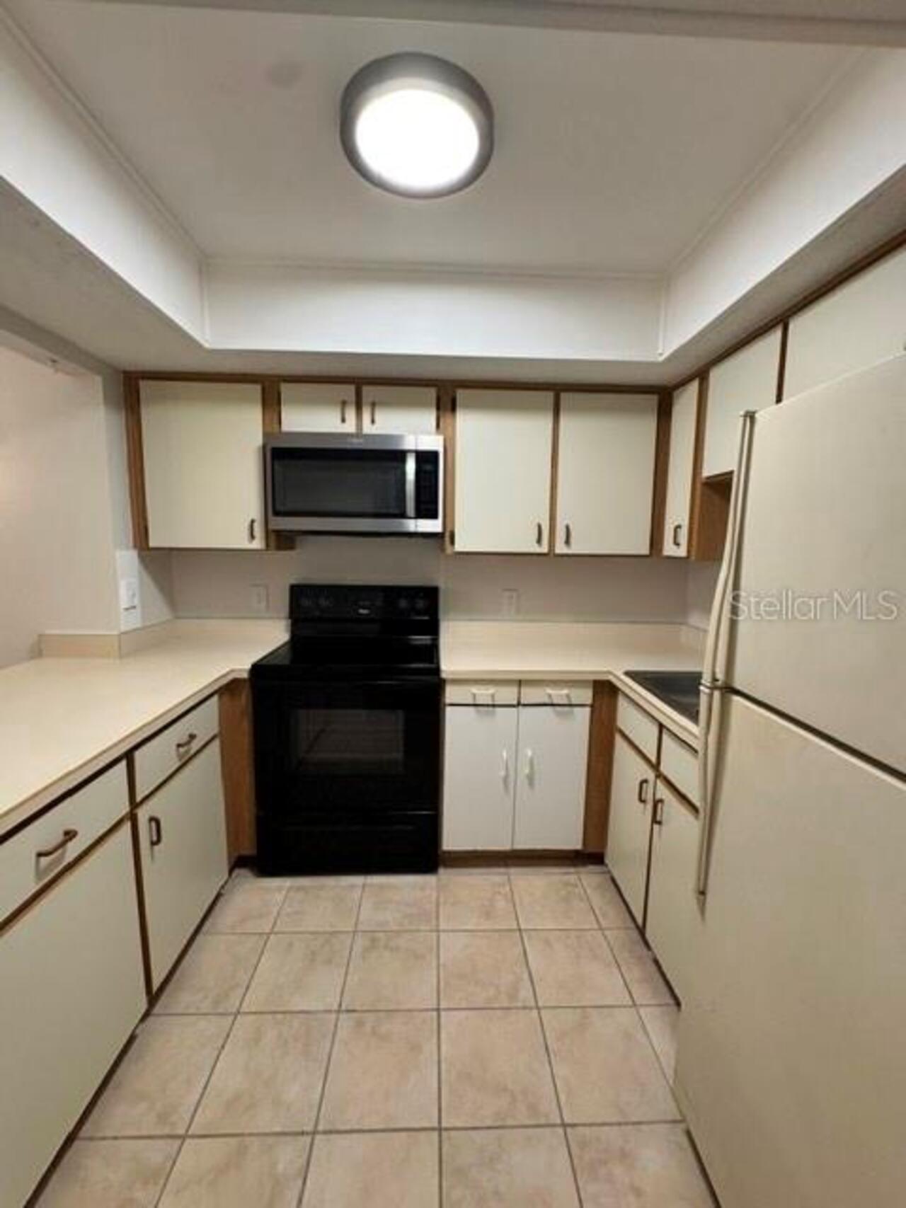 Listing Photo 7