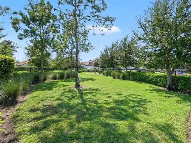 Listing Photo 29