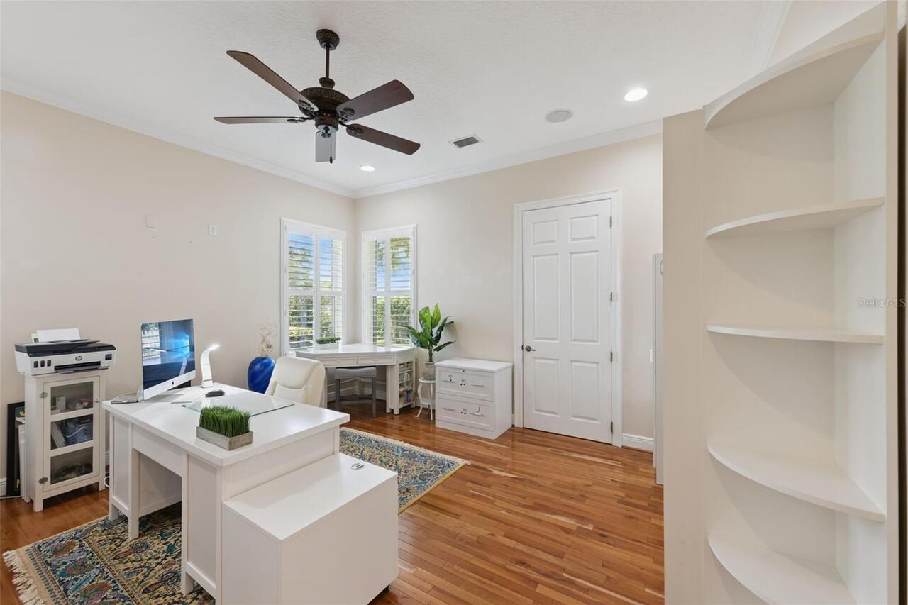 Listing Photo 18