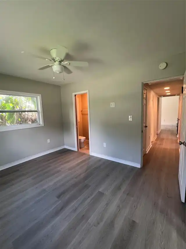 Listing Photo 7
