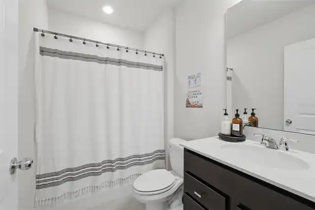 Listing Photo 18