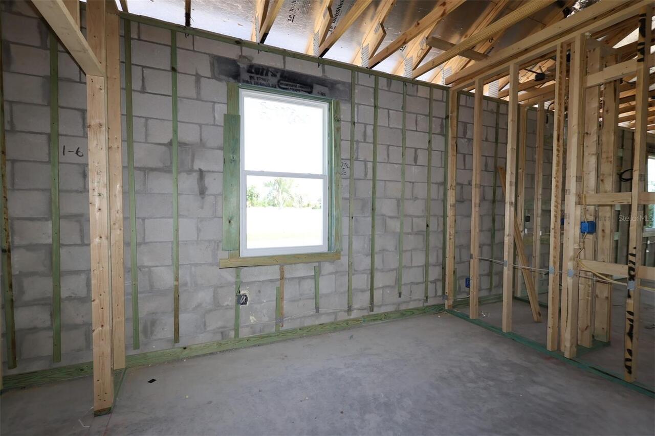 Listing Photo 7