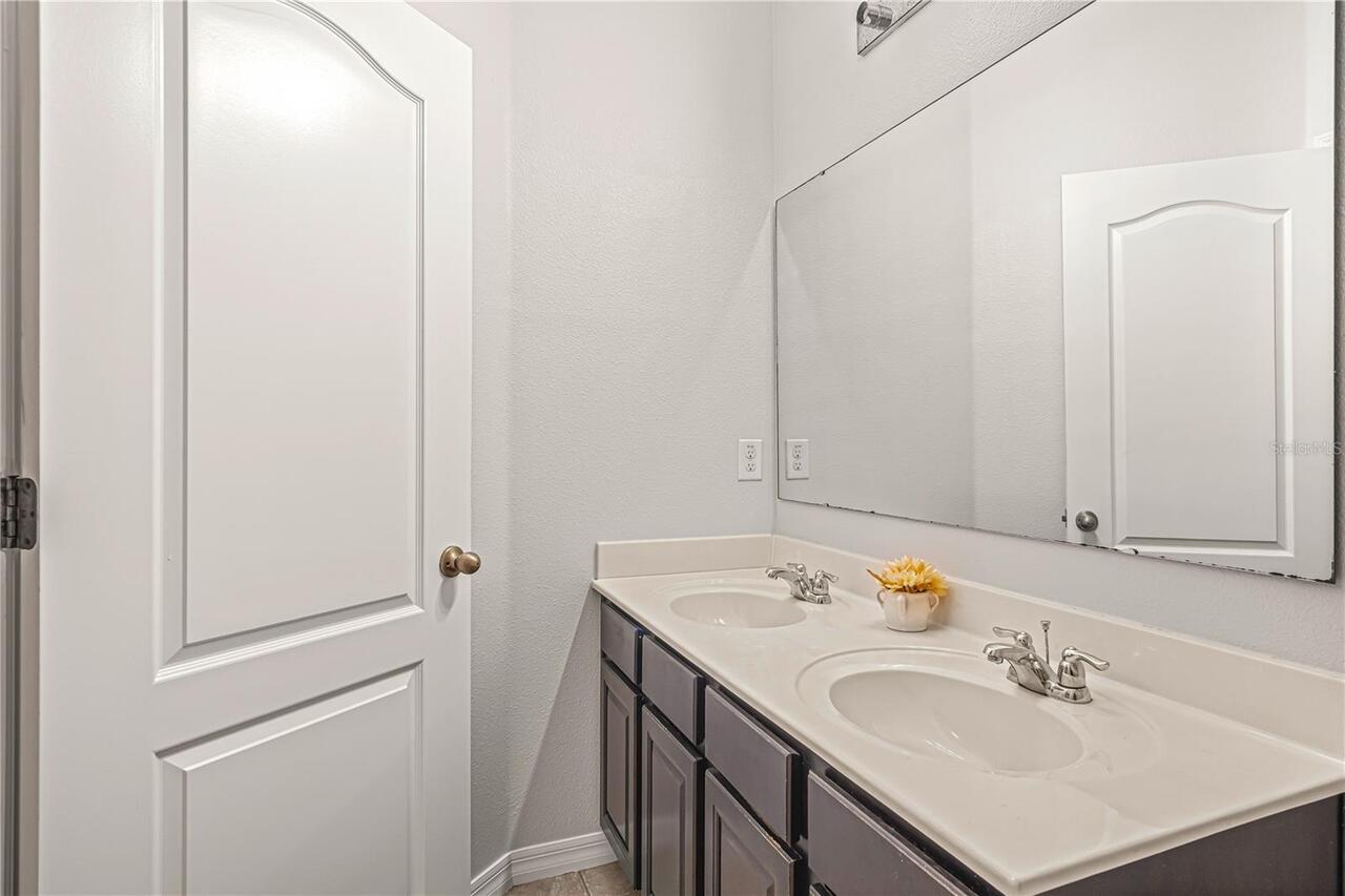 Listing Photo 20
