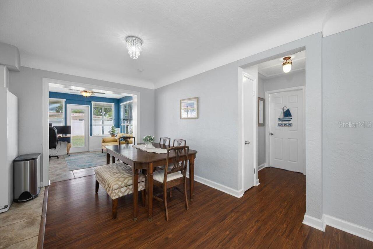 Listing Photo 10