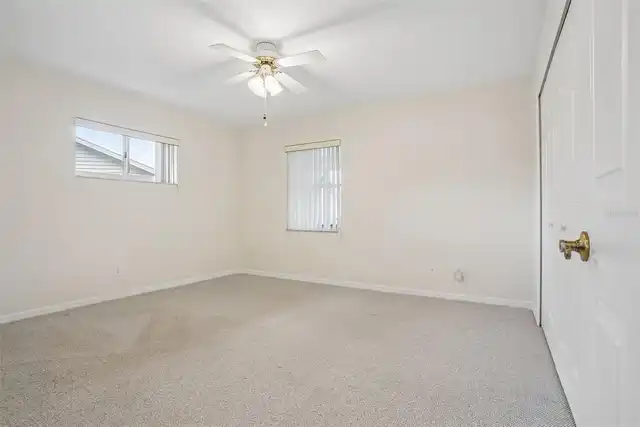 Listing Photo 29