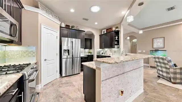 Listing Photo 15