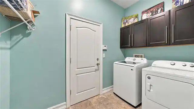 Listing Photo 32