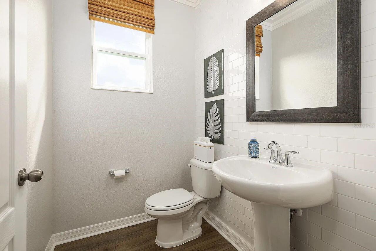 Listing Photo 11