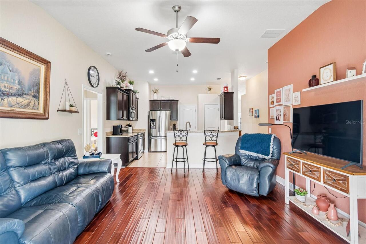 Listing Photo 17