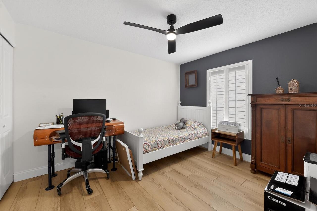 Listing Photo 18
