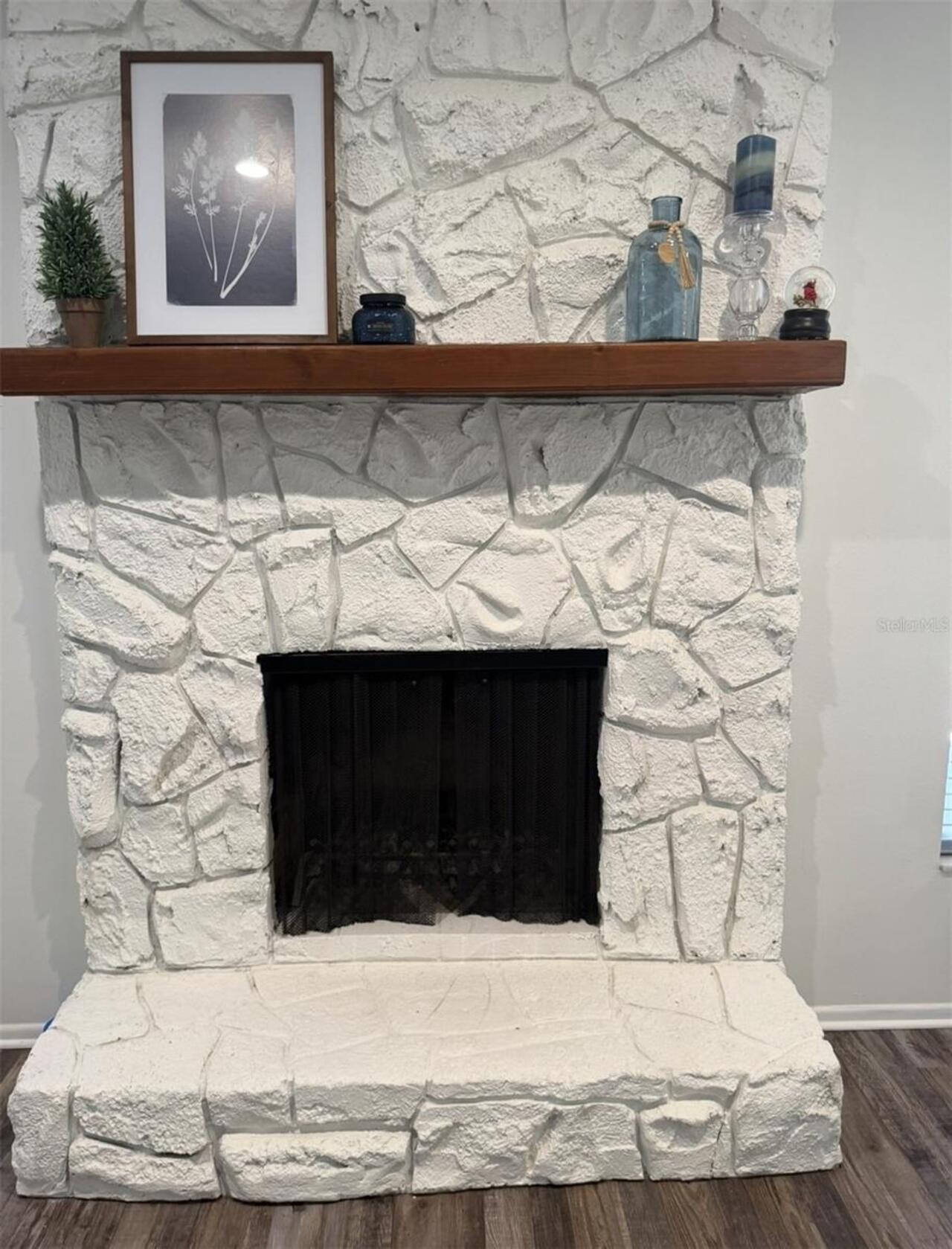 Listing Photo 8