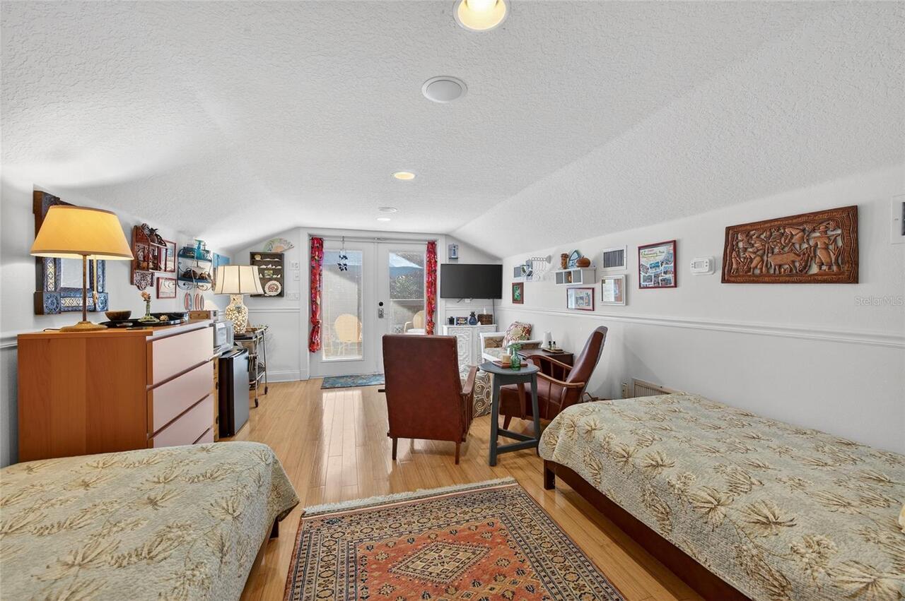 Listing Photo 23