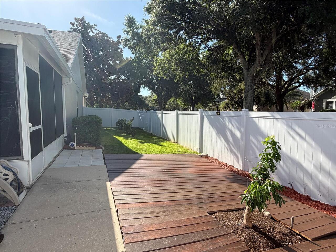 Listing Photo 17