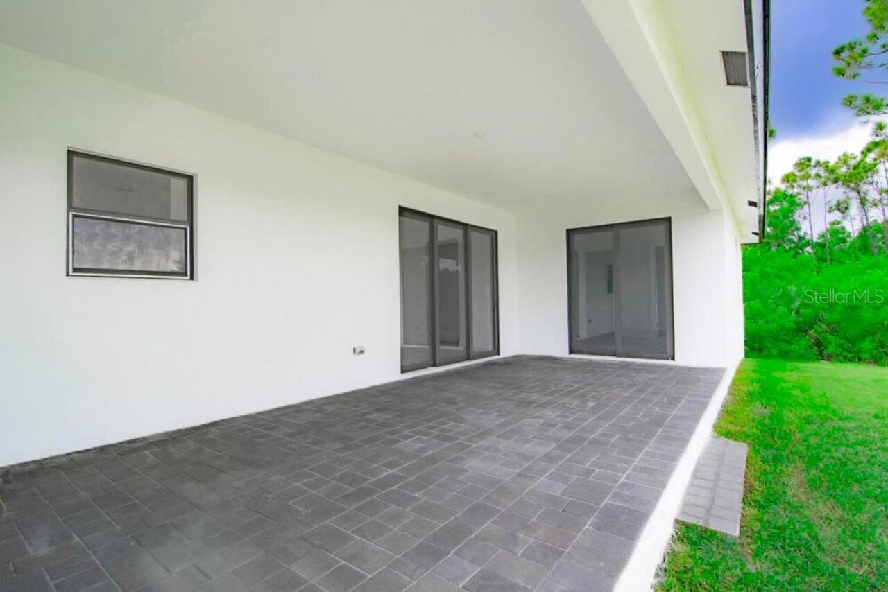 Listing Photo 23