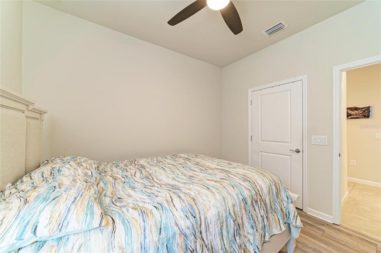 Listing Photo 33