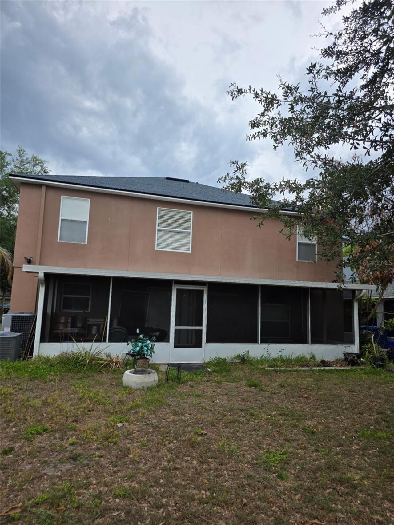 Listing Photo 9