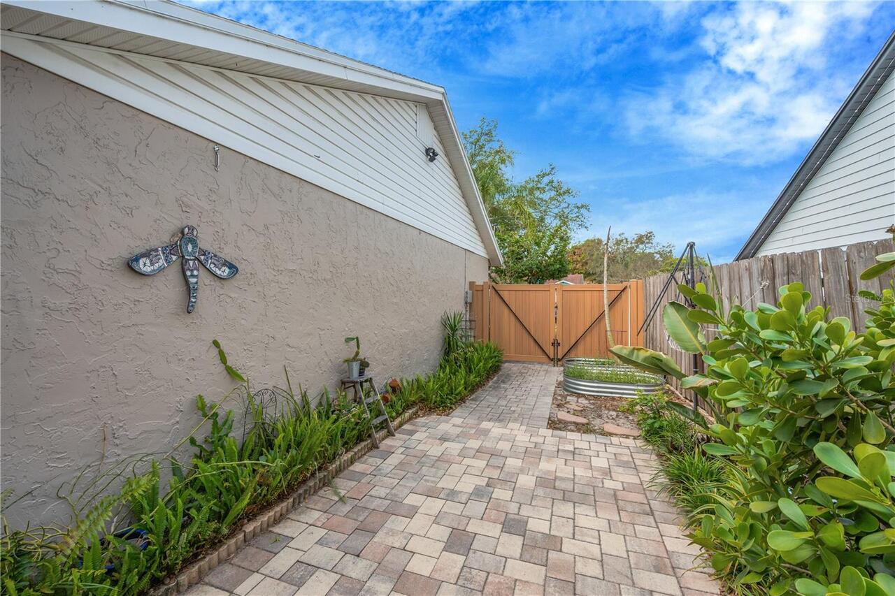 Listing Photo 43