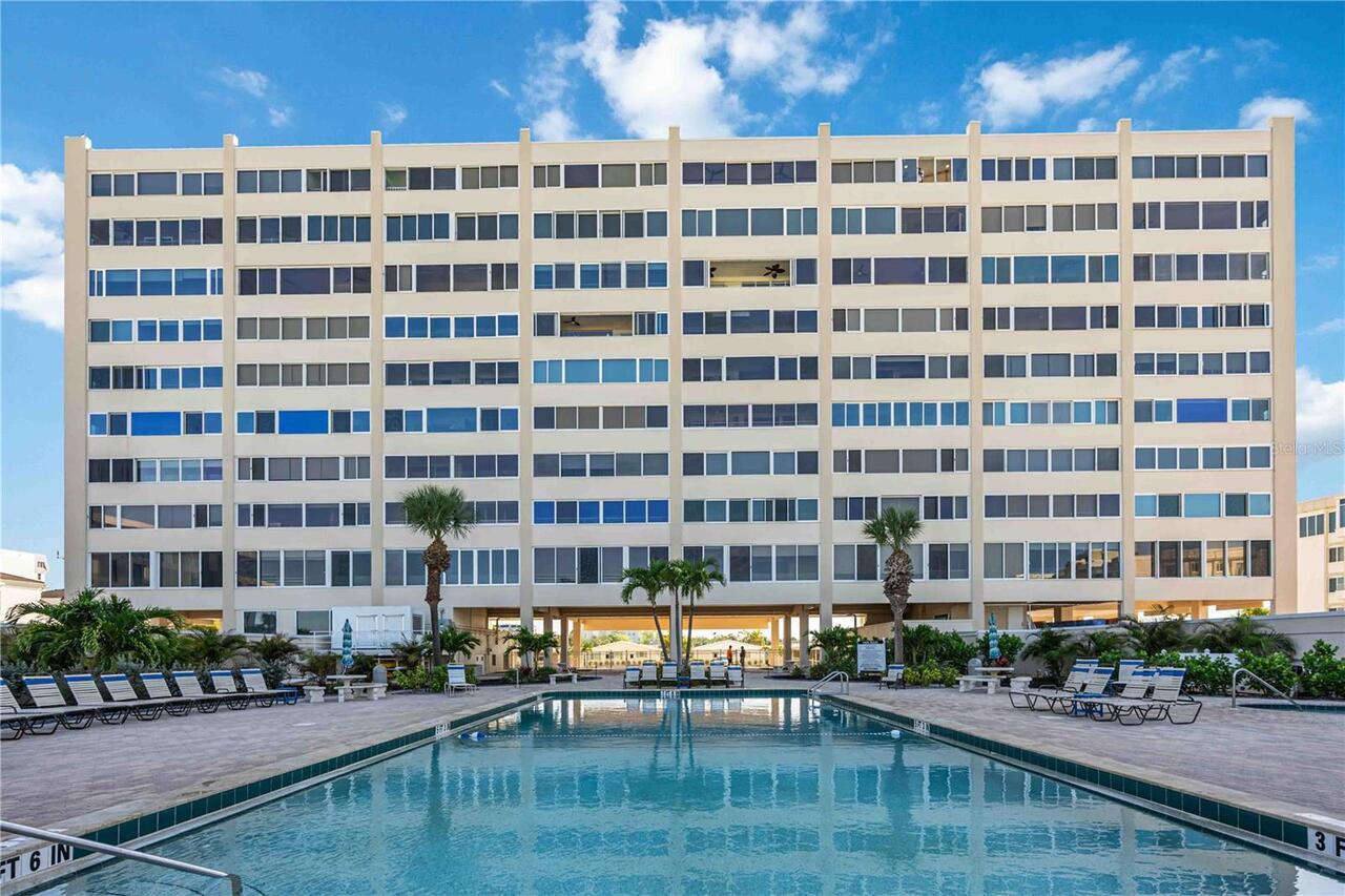 Sarasota Real Estate