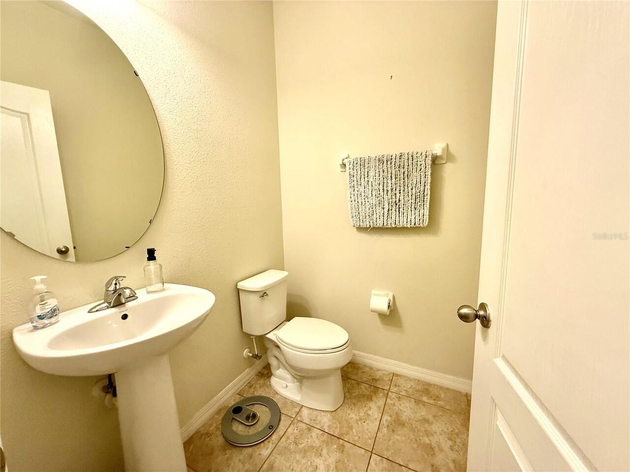 Listing Photo 8