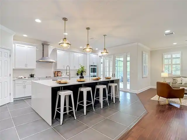 Listing Photo 18