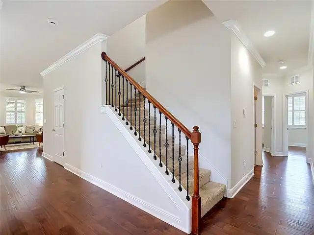 Listing Photo 32