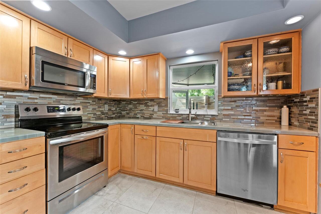 Listing Photo 15