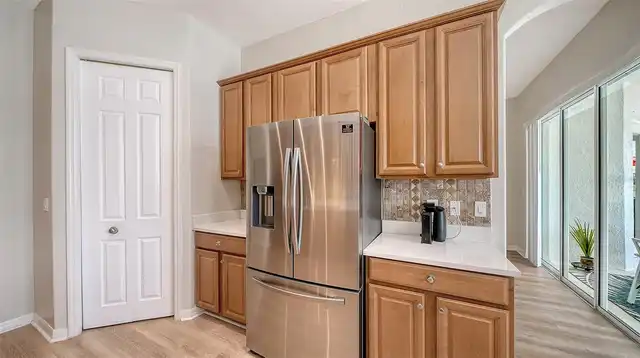 Listing Photo 16