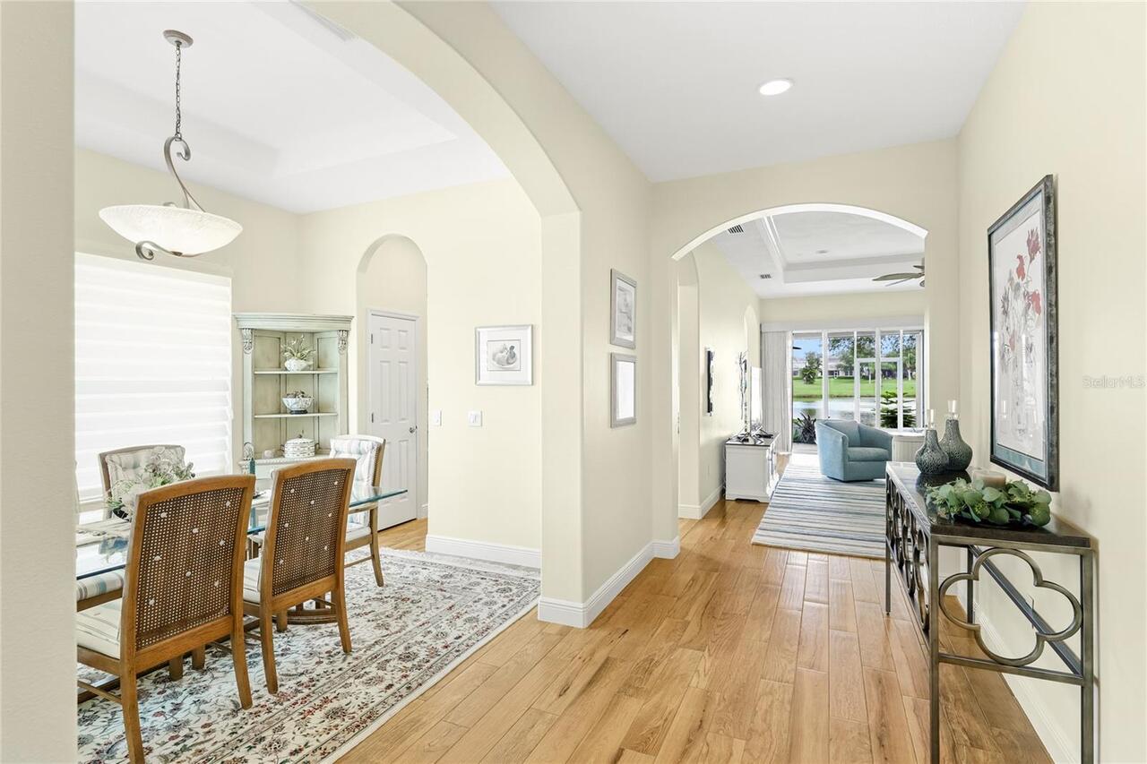Listing Photo 14