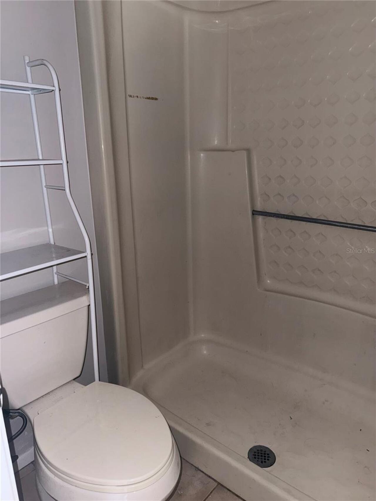 Listing Photo 17