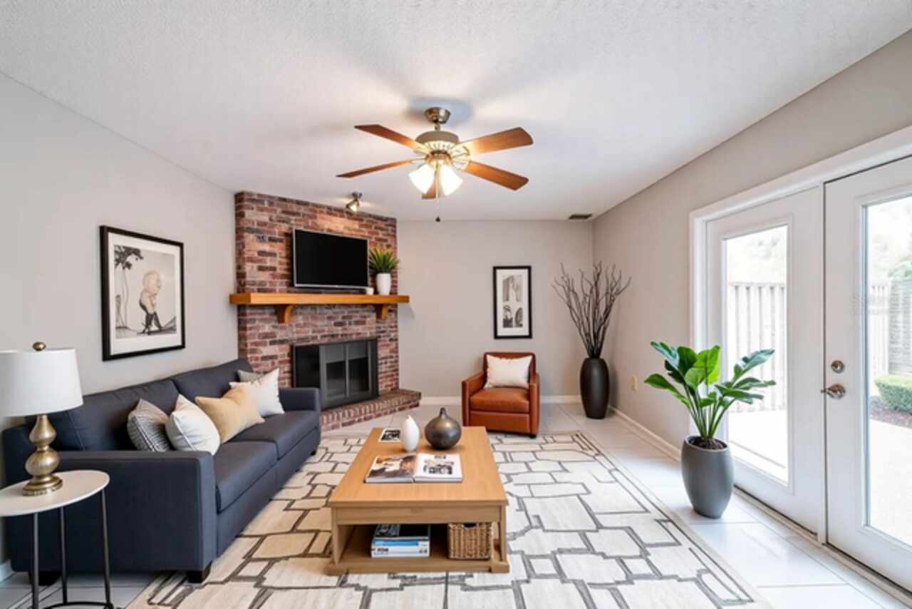 Listing Photo 9