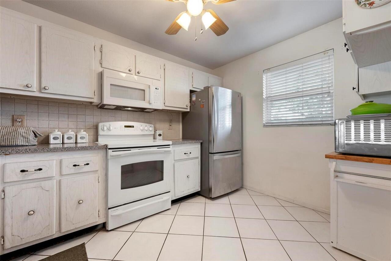 Listing Photo 7