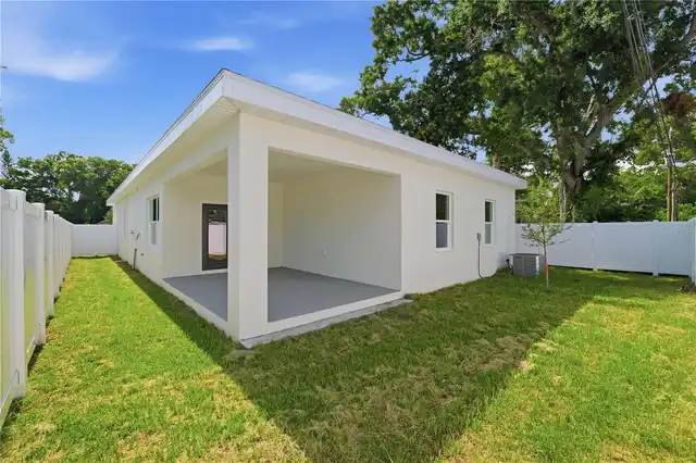Listing Photo 23