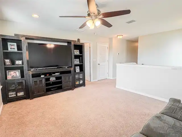 Listing Photo 23