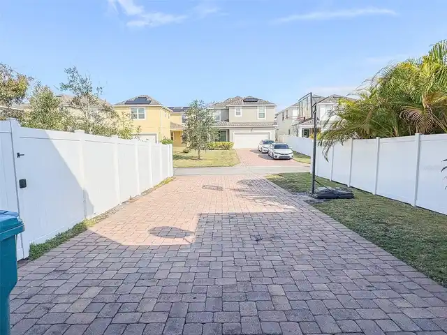 Listing Photo 46