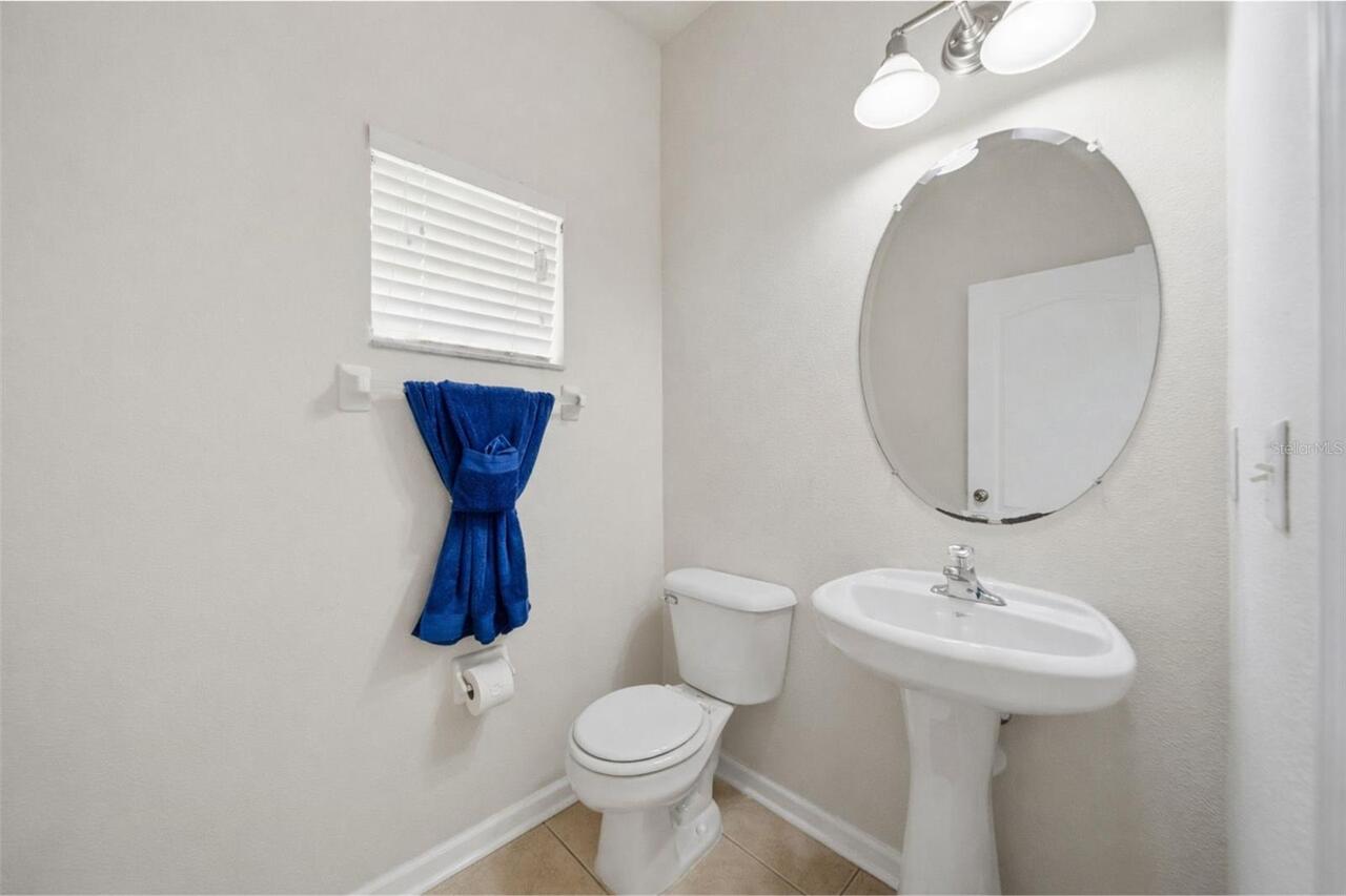 Listing Photo 12