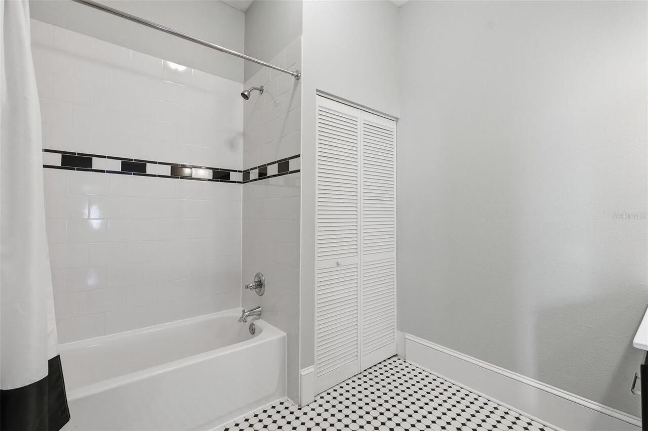 Listing Photo 27