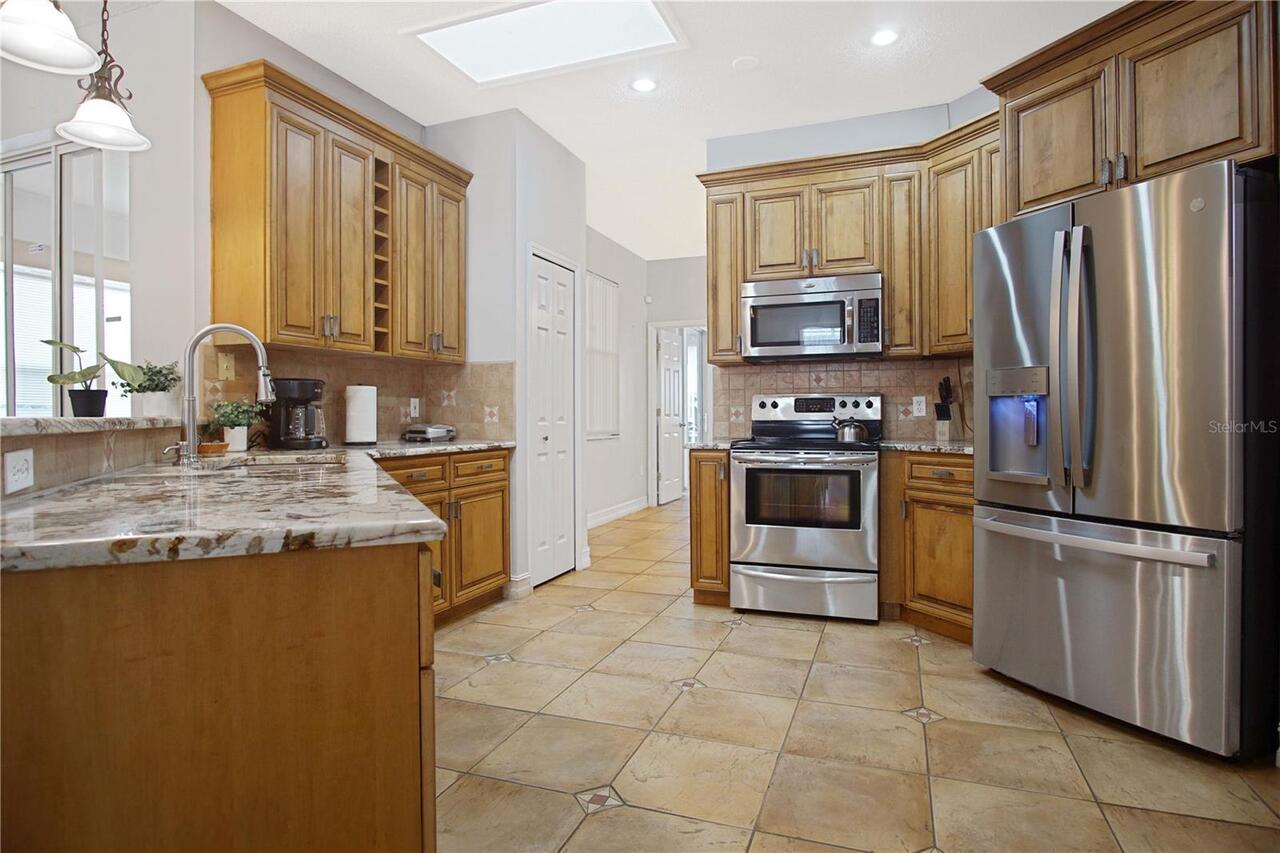 Listing Photo 7