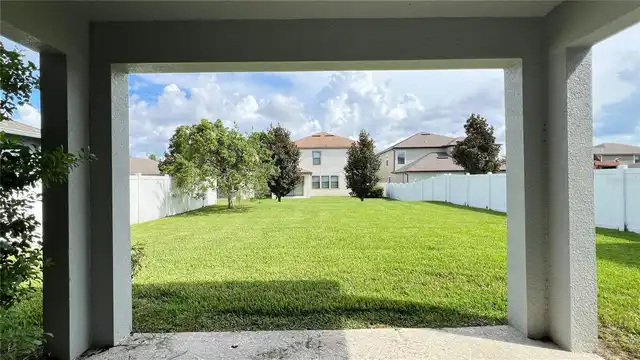 Listing Photo 19