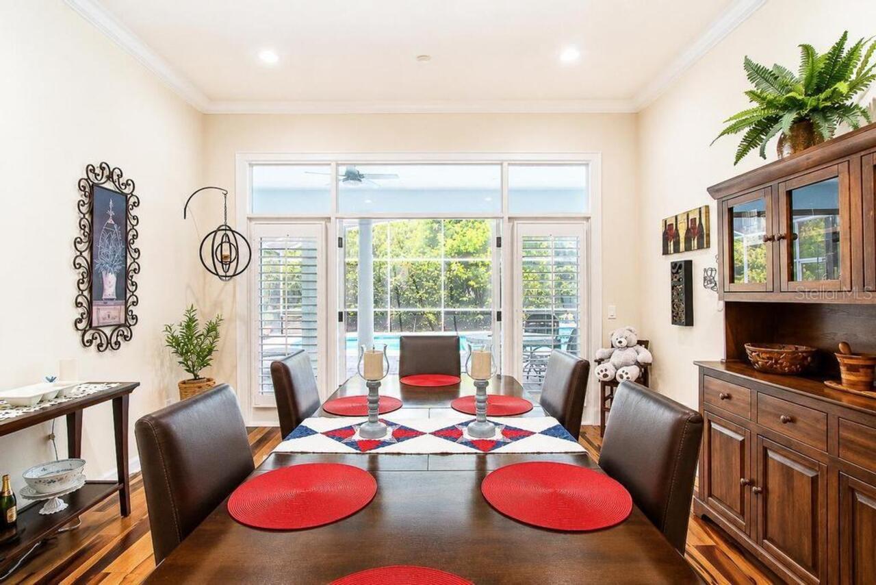Listing Photo 10