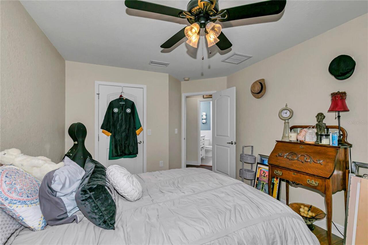 Listing Photo 28