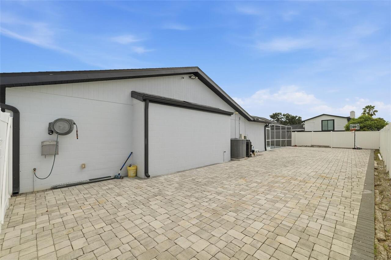 Listing Photo 44