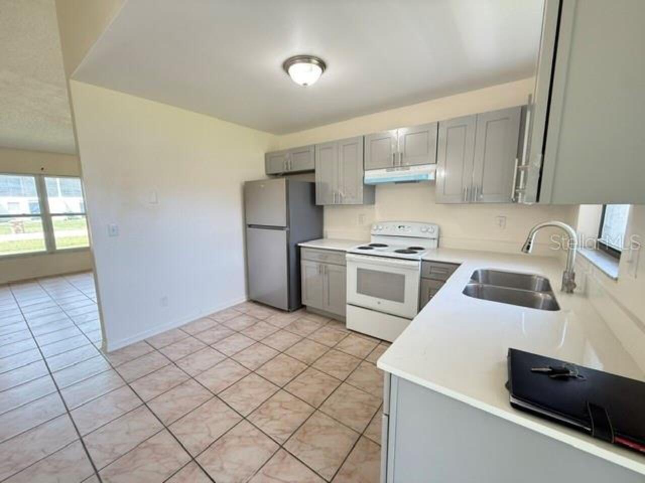 Listing Photo 7
