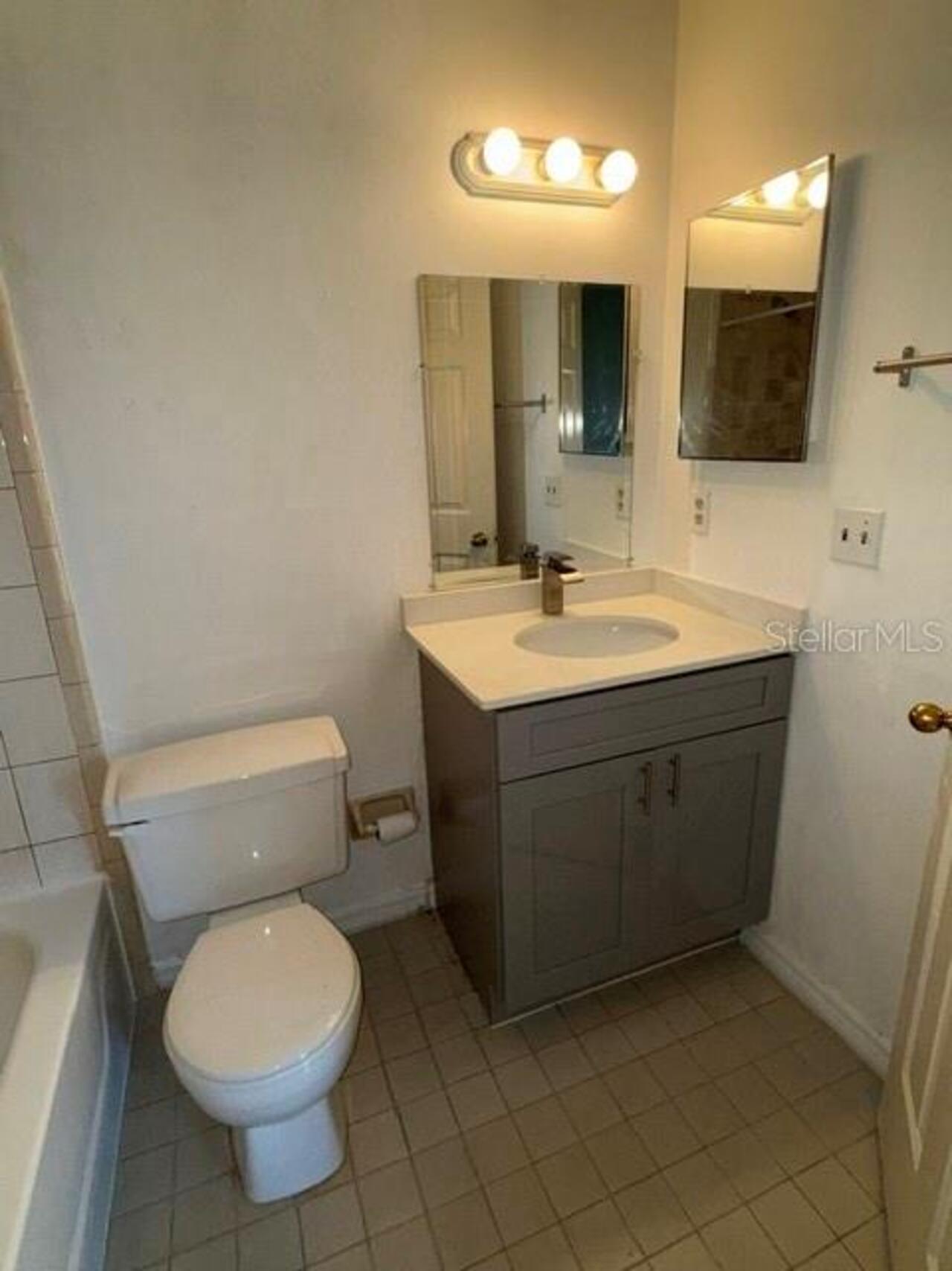 Listing Photo 11